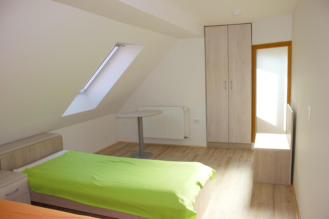 Malina Apartment Vransko Luaran gambar